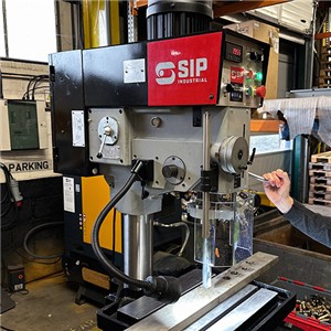 Pillar Drills, Vices & Guards